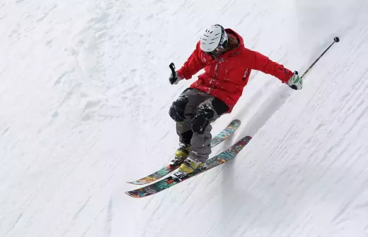 The Dos and Don'ts of Ski Resort Etiquette: Tips for Sharing the Mountain with Other Skiers