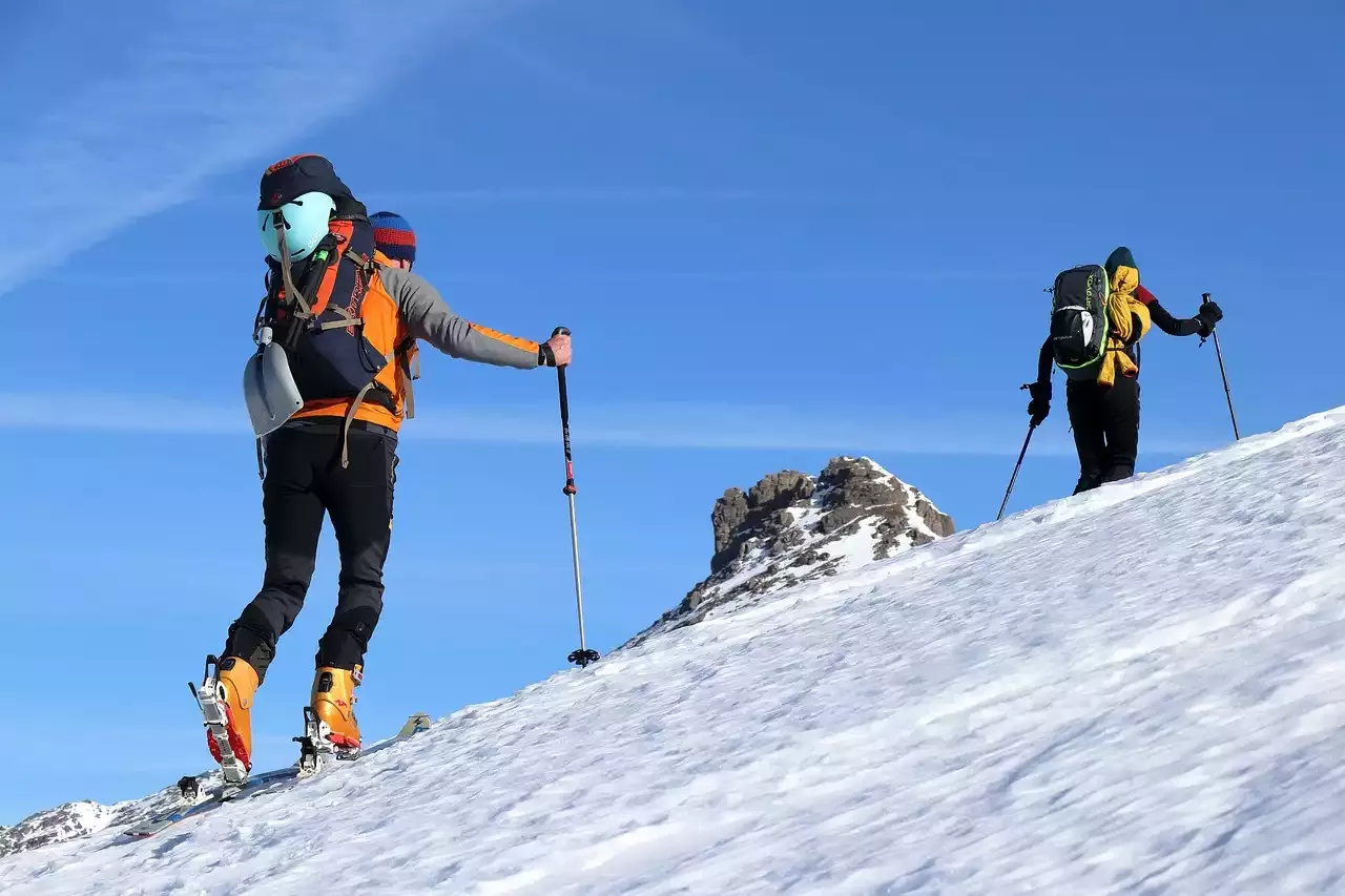Skiing Beyond the Resort: Essential Tips for a Safe and Thrilling Backcountry Experience